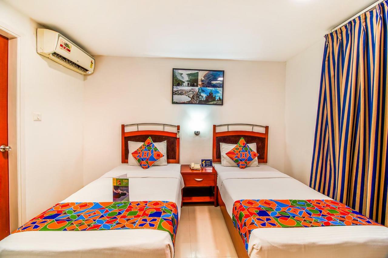 Fabhotel Divine