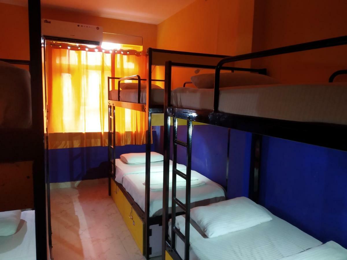 Albergue Bunk Hostel Delhi *