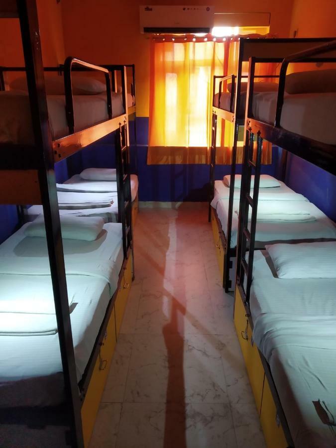 Albergue Bunk Hostel Delhi *