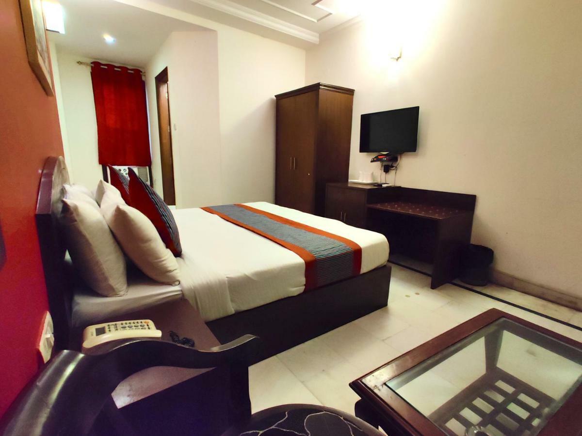Unistar Hotel