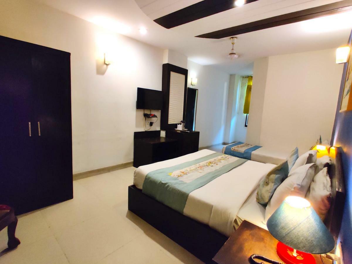 Hotel Unistar