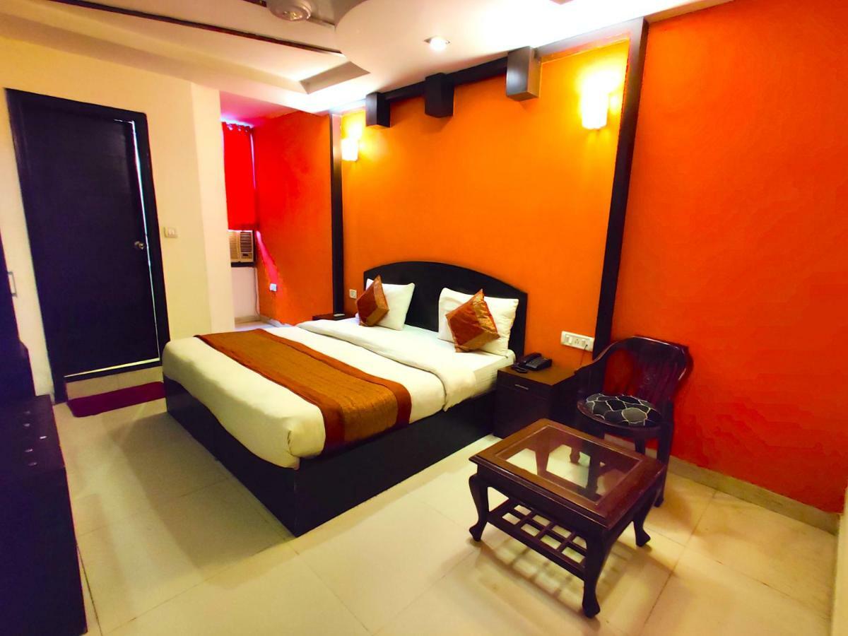 Hotel Unistar 3*