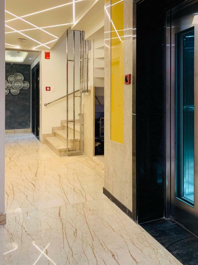 Hotel Empire - 2025 Traveller's Choice Award Winning New Delhi