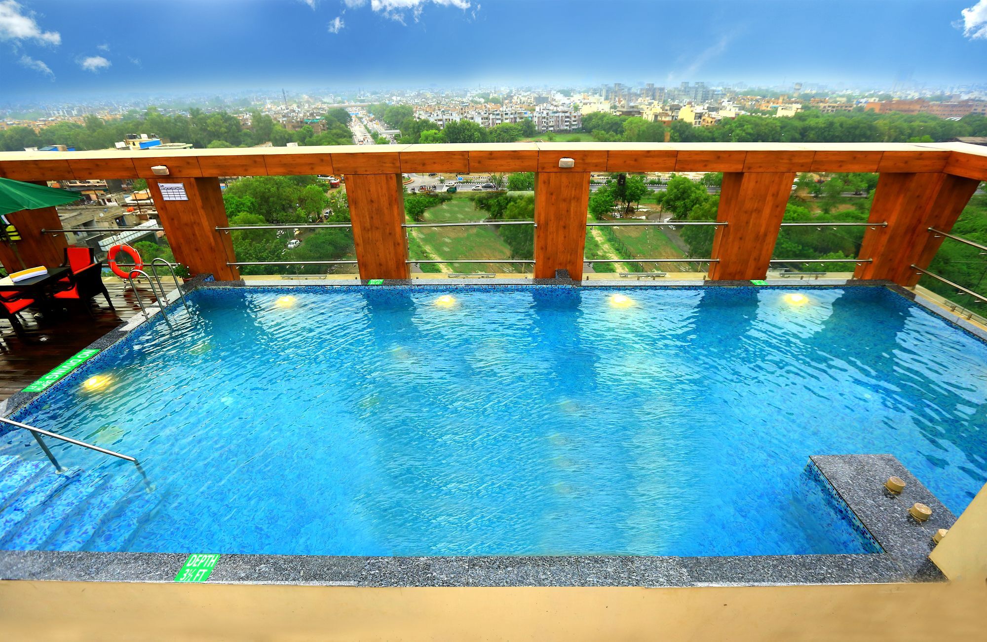Hotel La Delhi (National Capital Territory of India)