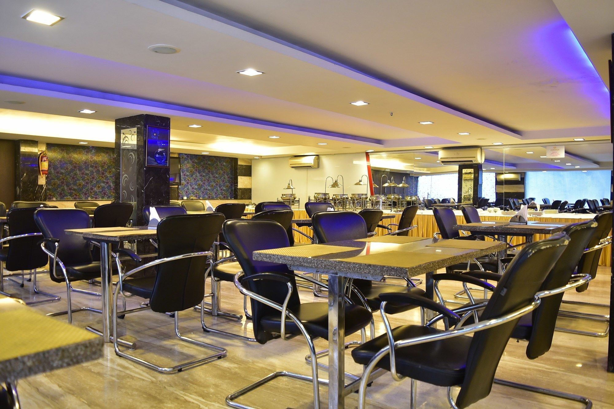 Hotel Fabhotel Amaltas Park New Delhi