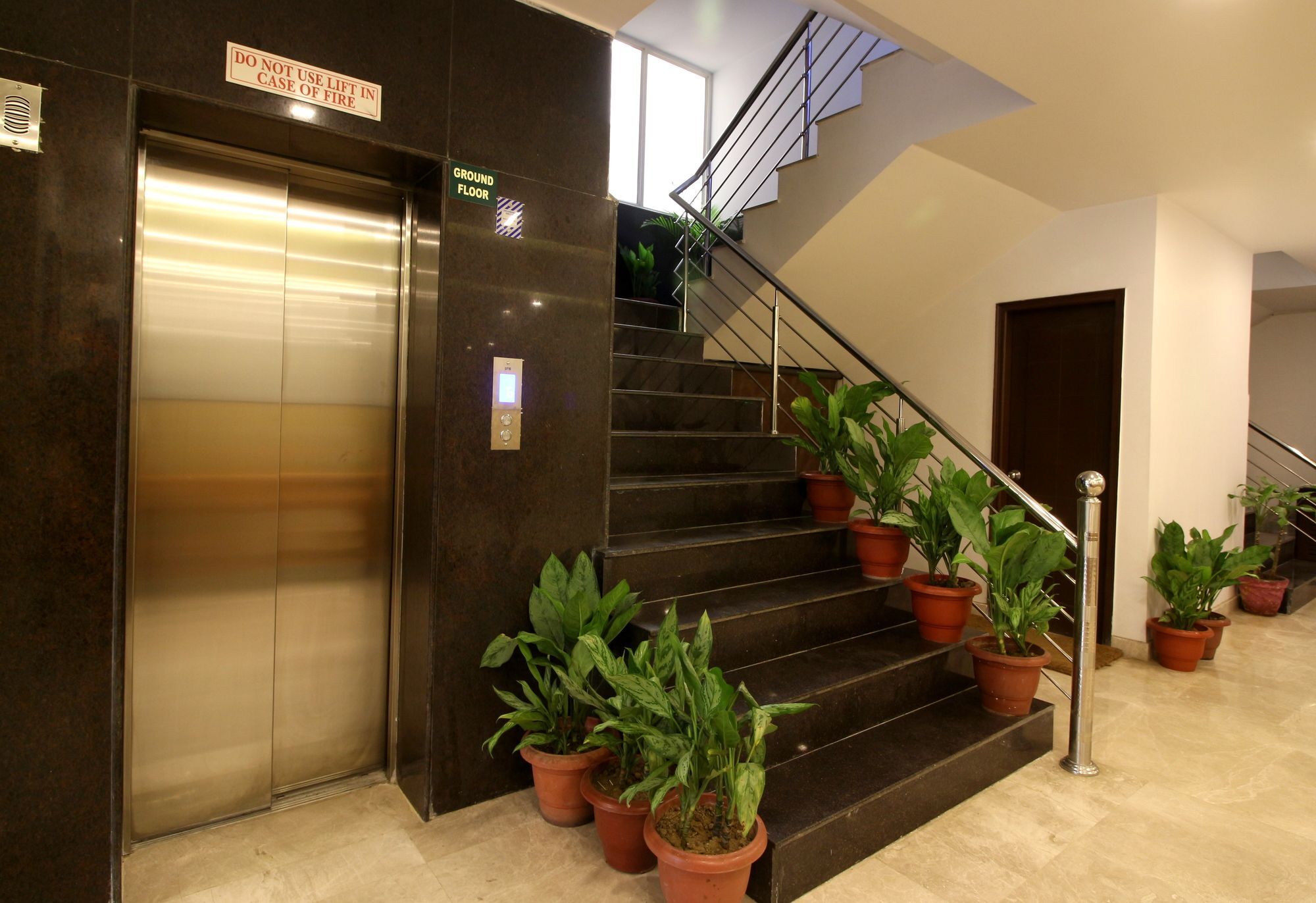 Hotel Kian By Jmd Group 3*