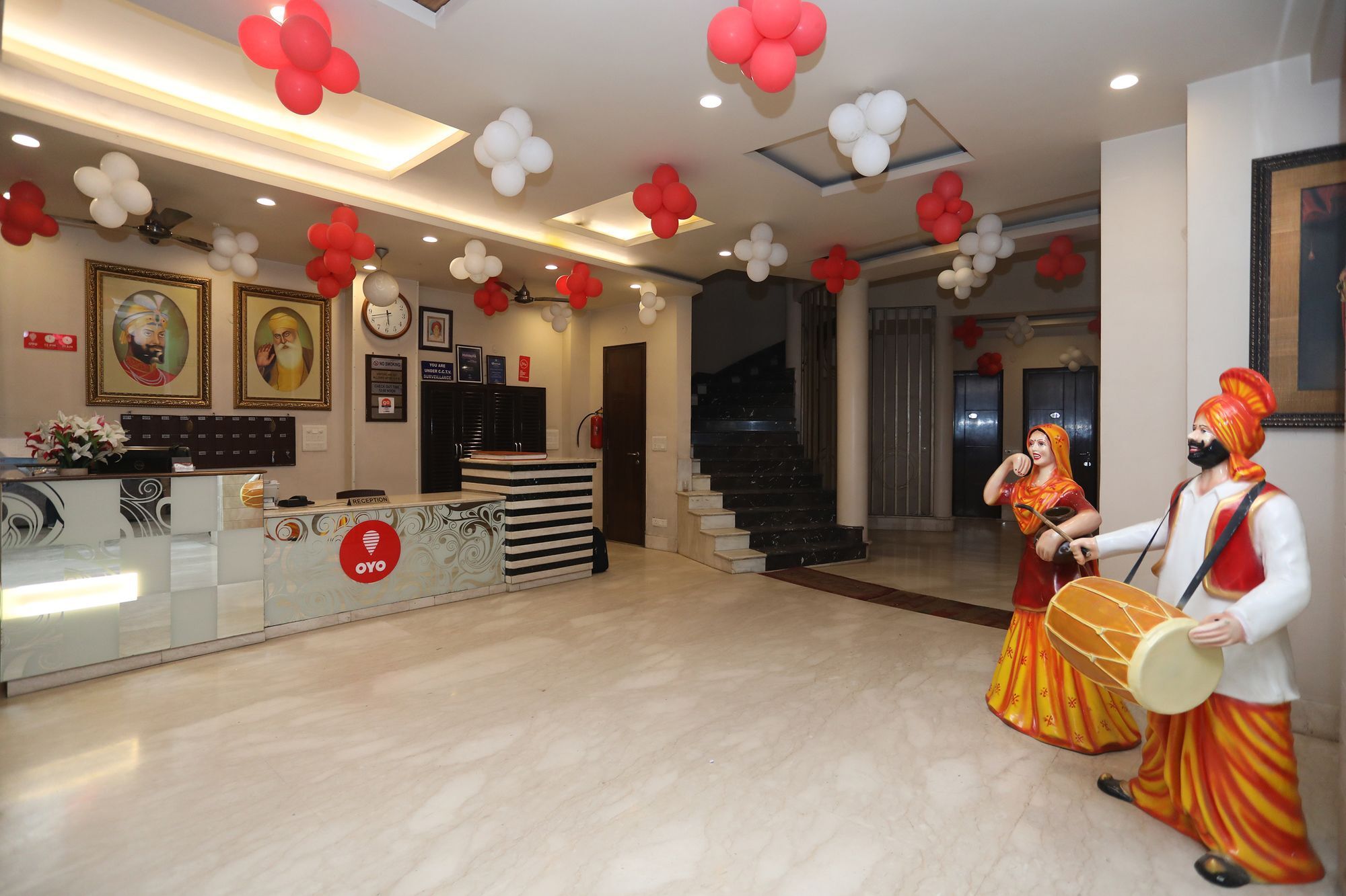Oyo 11352 Shanti Hotel