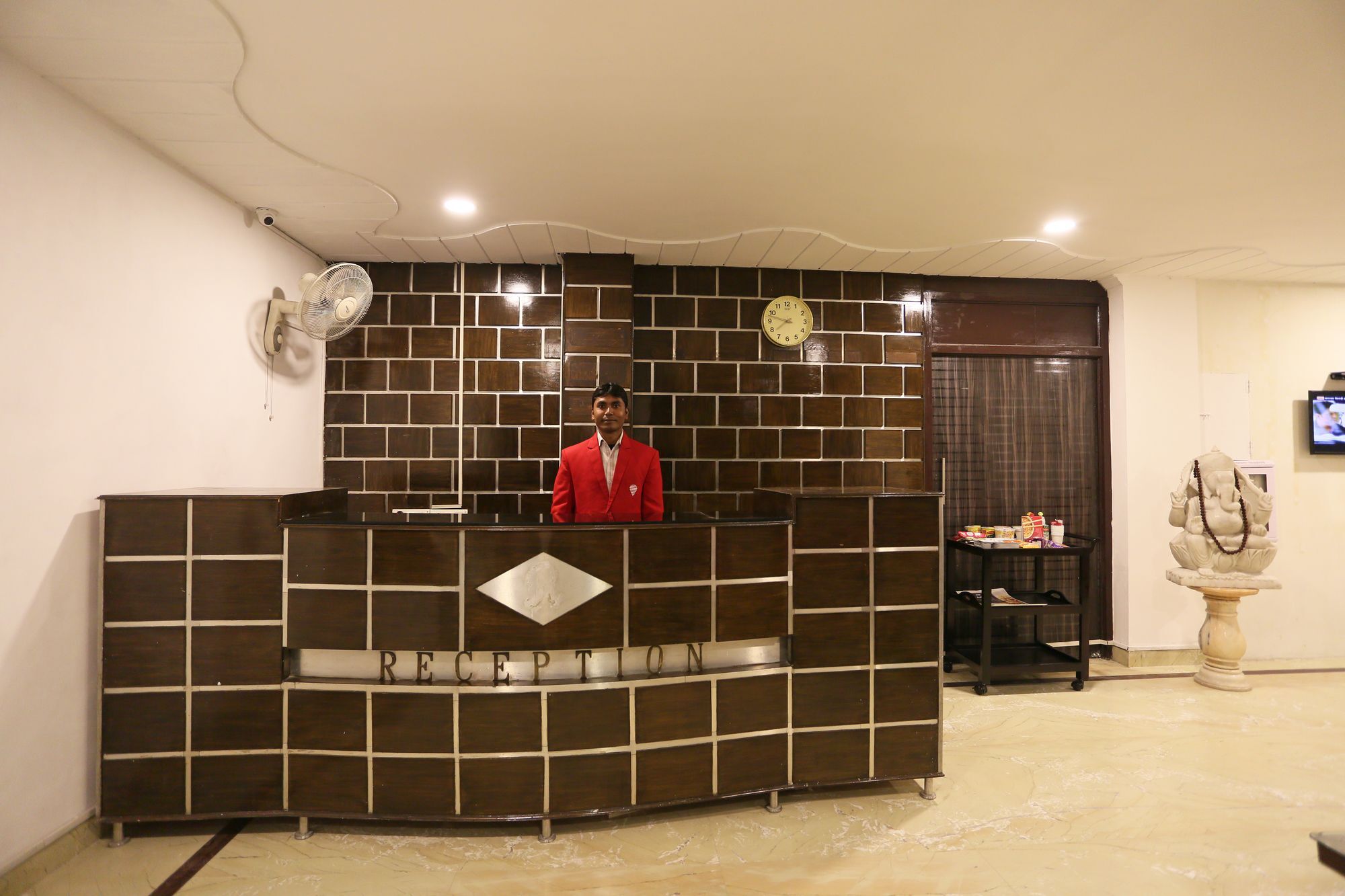 Oyo Marina 3*