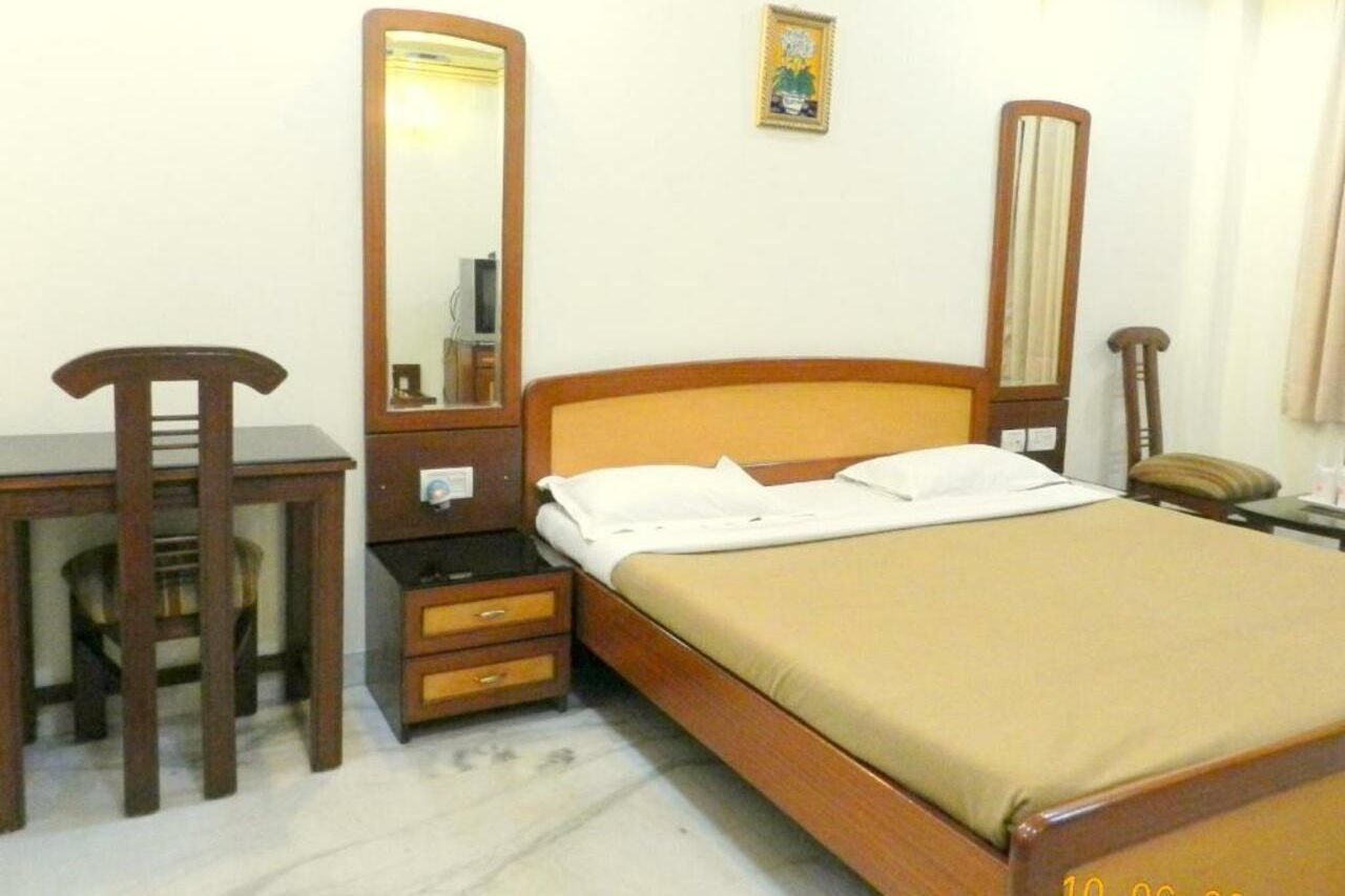 Tara Palace, Chandni Chowk Hotel 3*