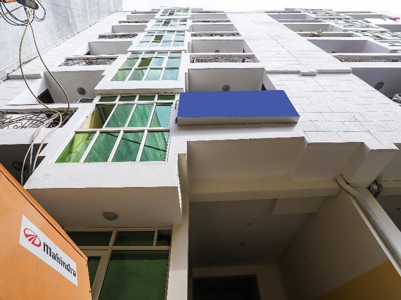Hotel Oyo 28126 Charanpahari 3*
