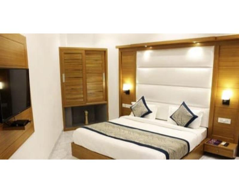 The Lohmod - Near Delhi Airport New Delhi