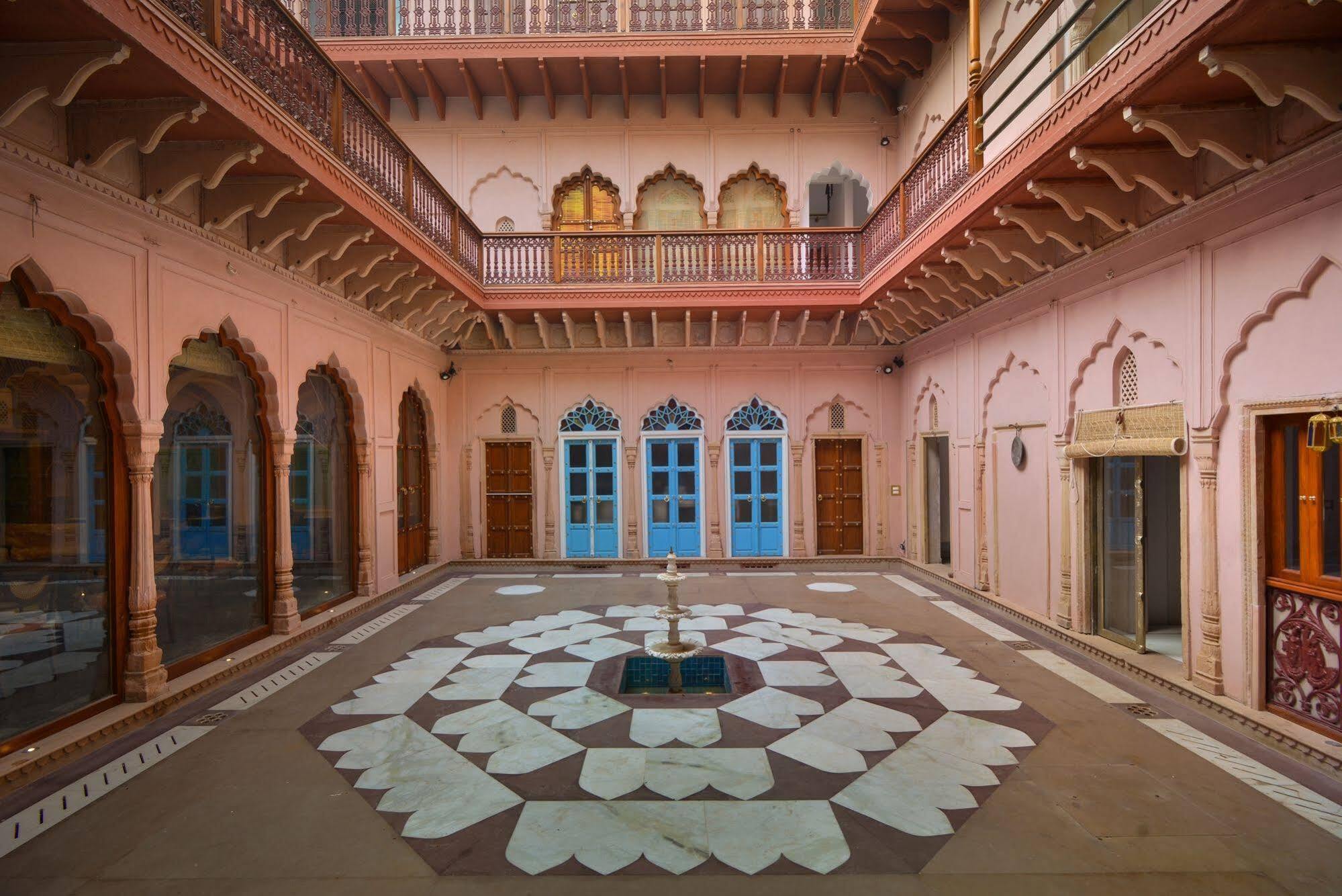 Hotel Haveli Dharampura & Golden Haveli- Unesco Awarded Boutique Heritage 5*