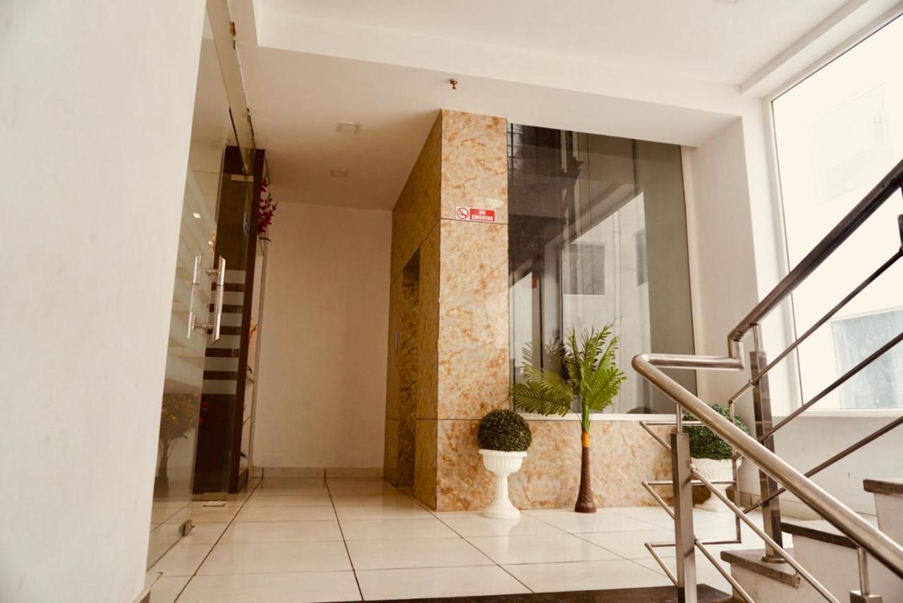 Amora Dwarka Hotel