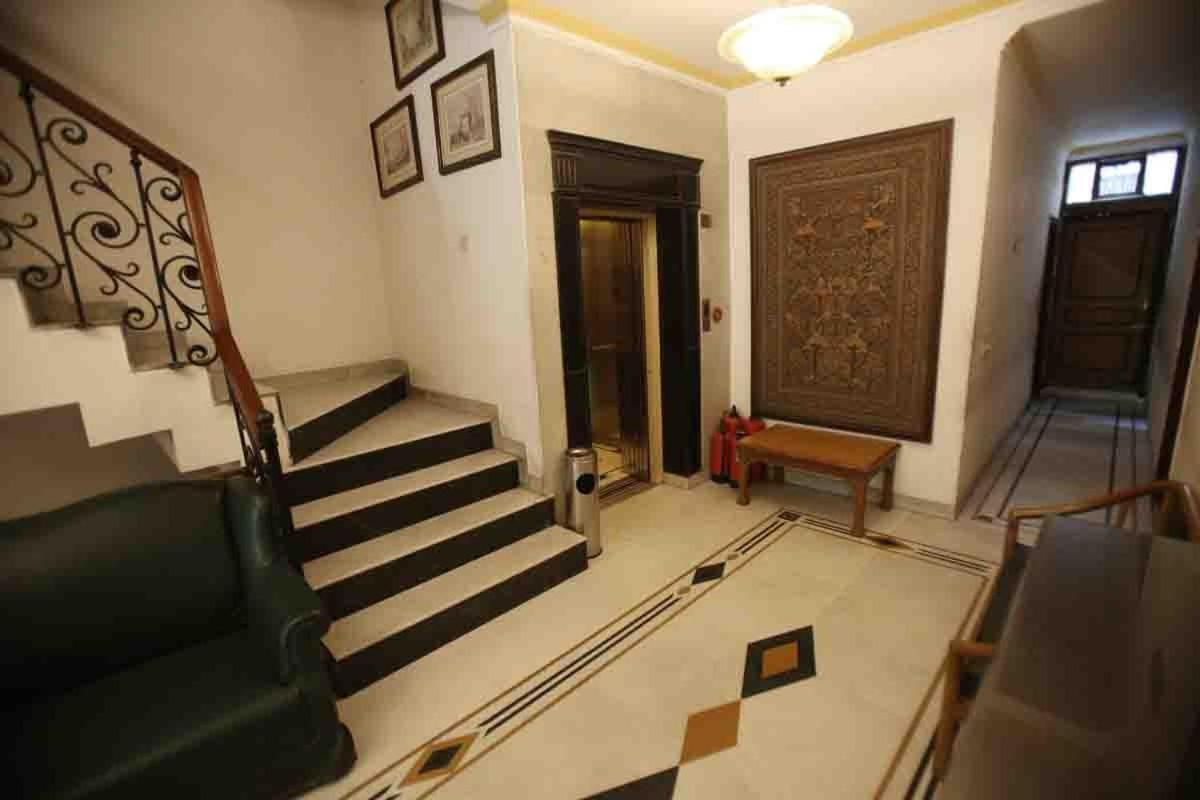 Ambica Palace 3*