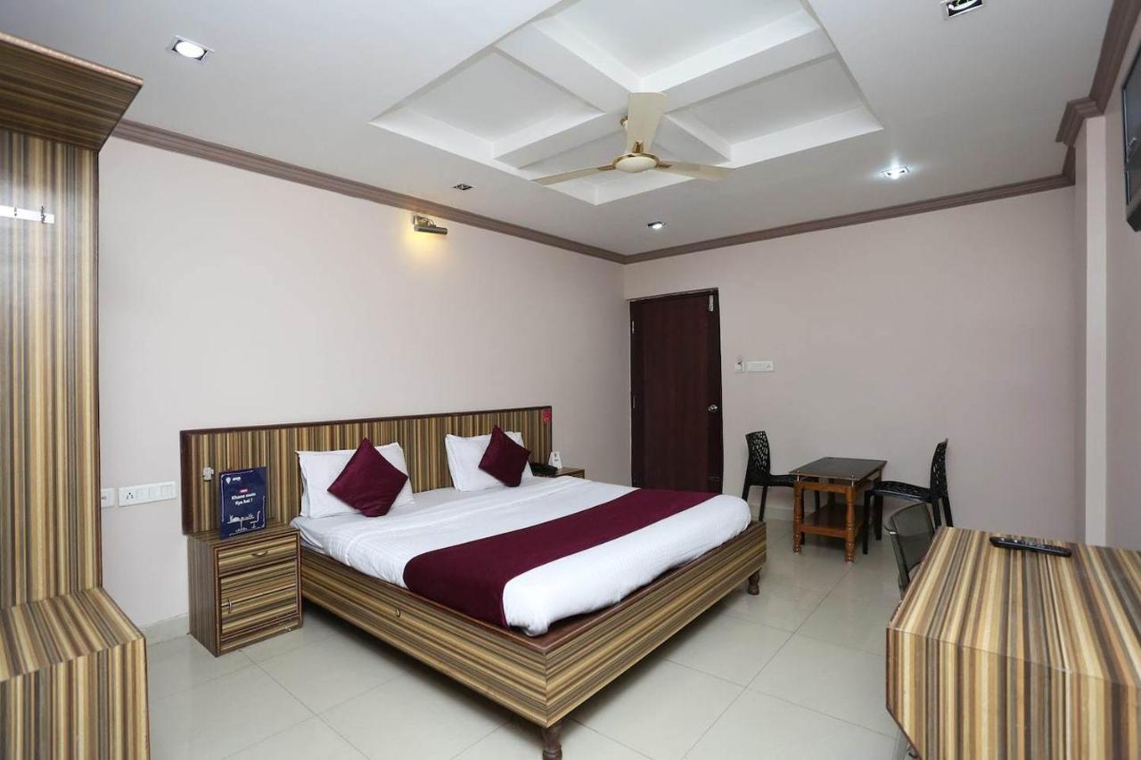 Ivy Plaza Luxury Hotel New Delhi