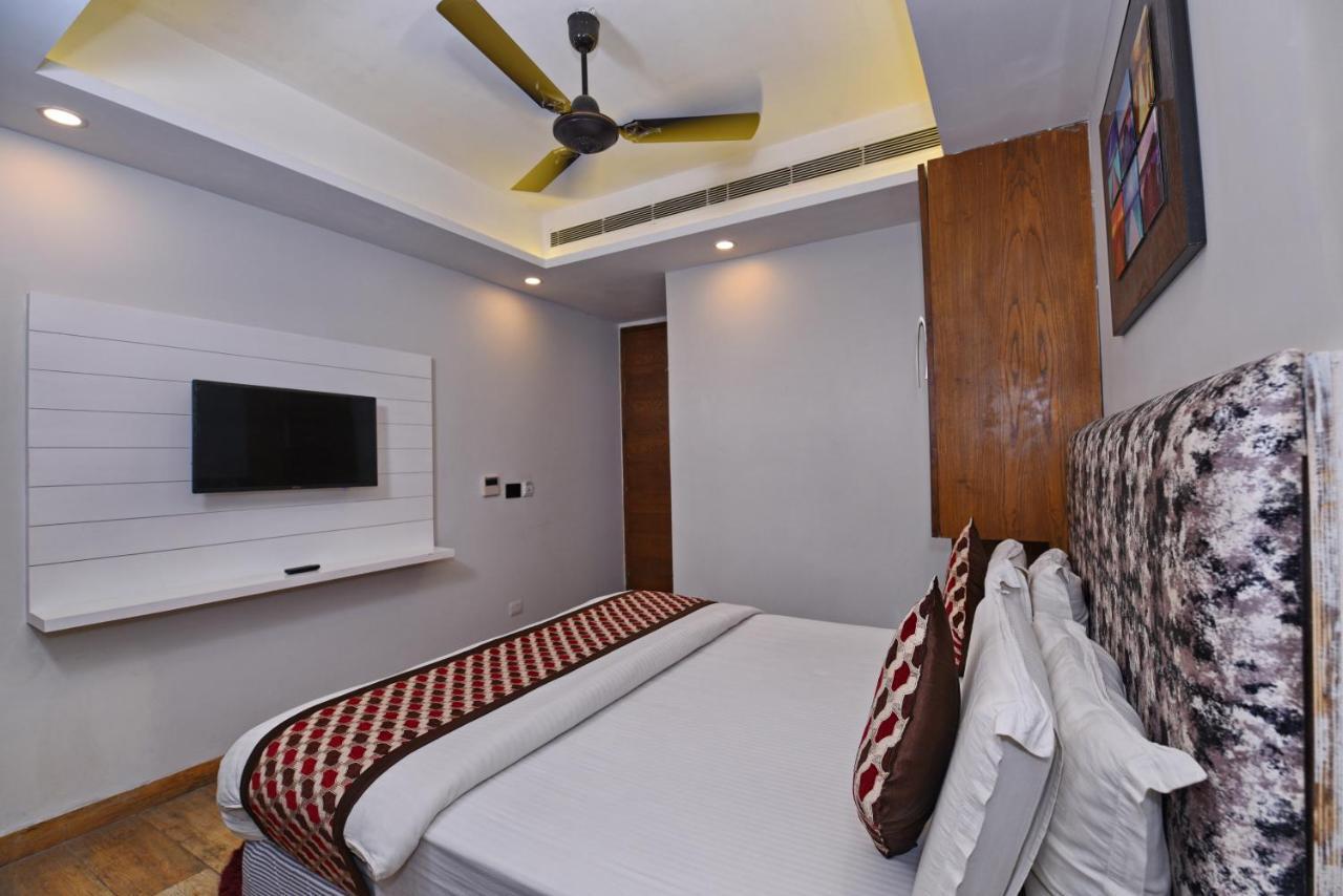 Hotel Staybook Nitya Maharani Free Airport Pickup 4*