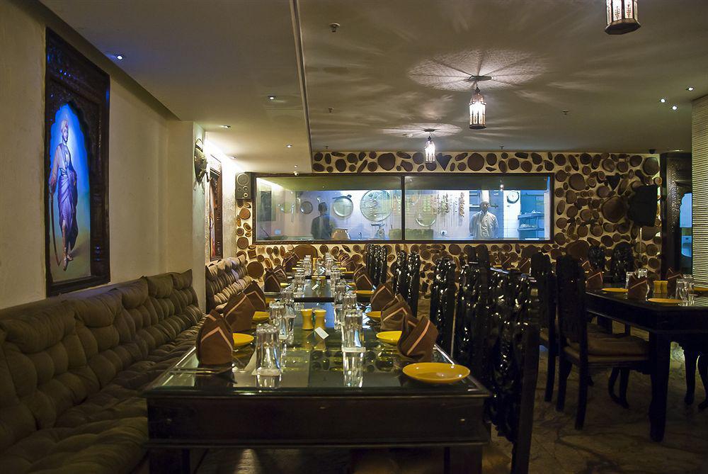 Taurus Sarovar Portico 4*