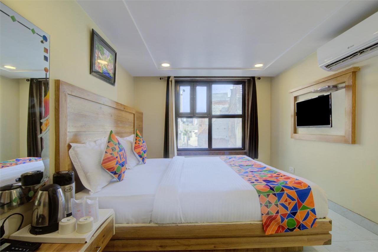 Kaushal Palace 3* New Delhi