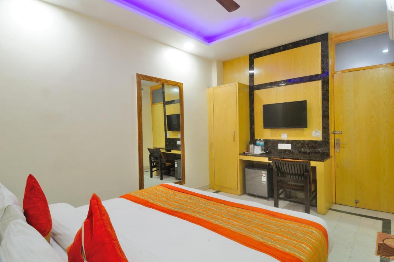 Karlo Kastle - Paharganj - New Delhi