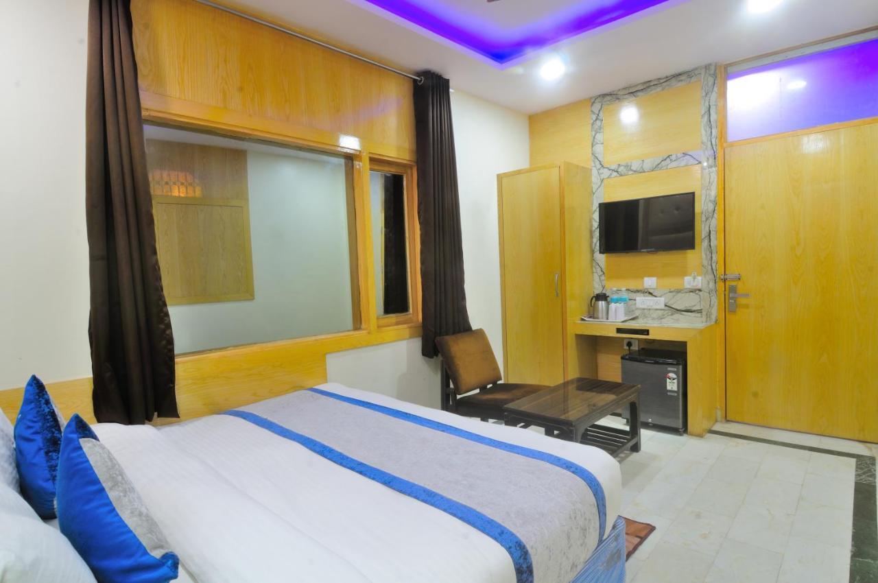 Karlo Kastle - Paharganj - Hotel New Delhi
