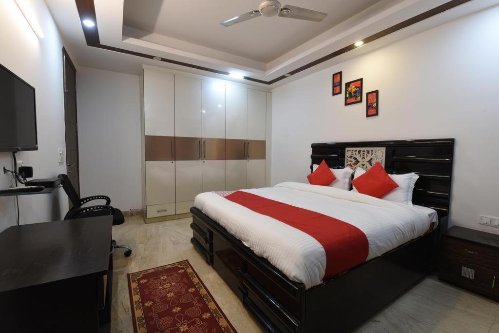 Casa de hóspedes Golden Bed And Breakfast- High Quality In South Ex-1 D Block *