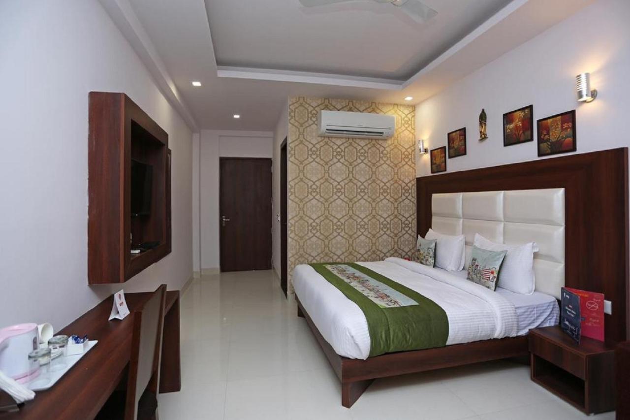 The Westend Green 3* New Delhi
