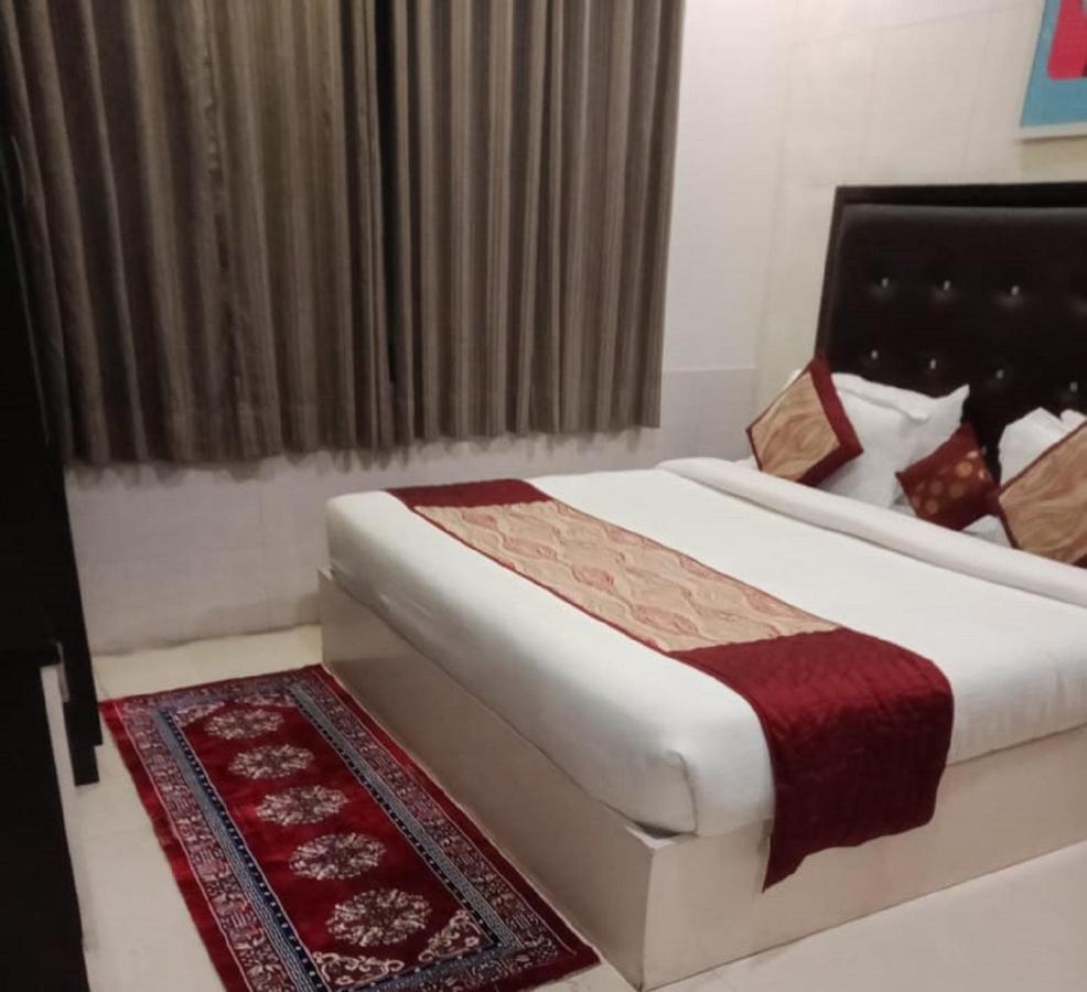 Vivah Residency 3*