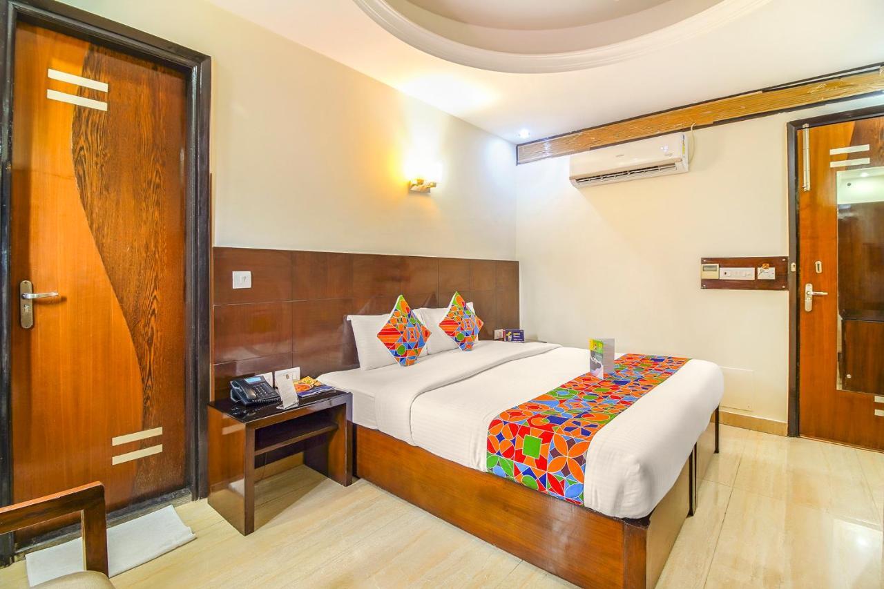 Hotel Fabhotel Marble Arch Karol Bagh 3*