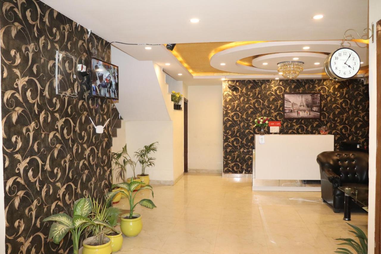 O Mint Hotel