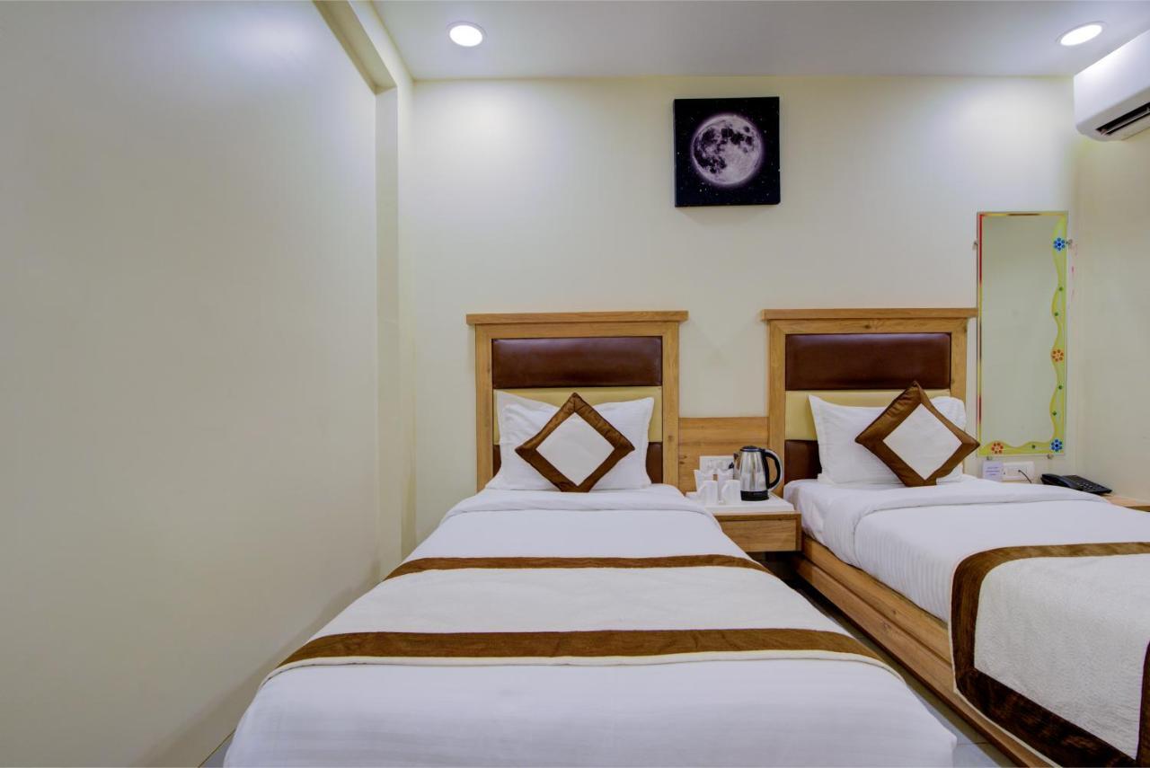 Amar International Hotel