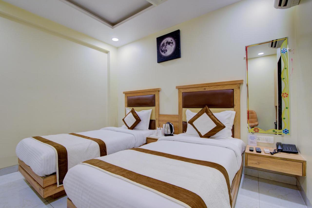 Amar International 3* New Delhi