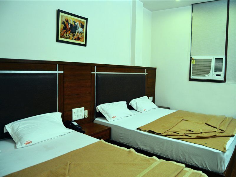 Hotel Toronto New Delhi