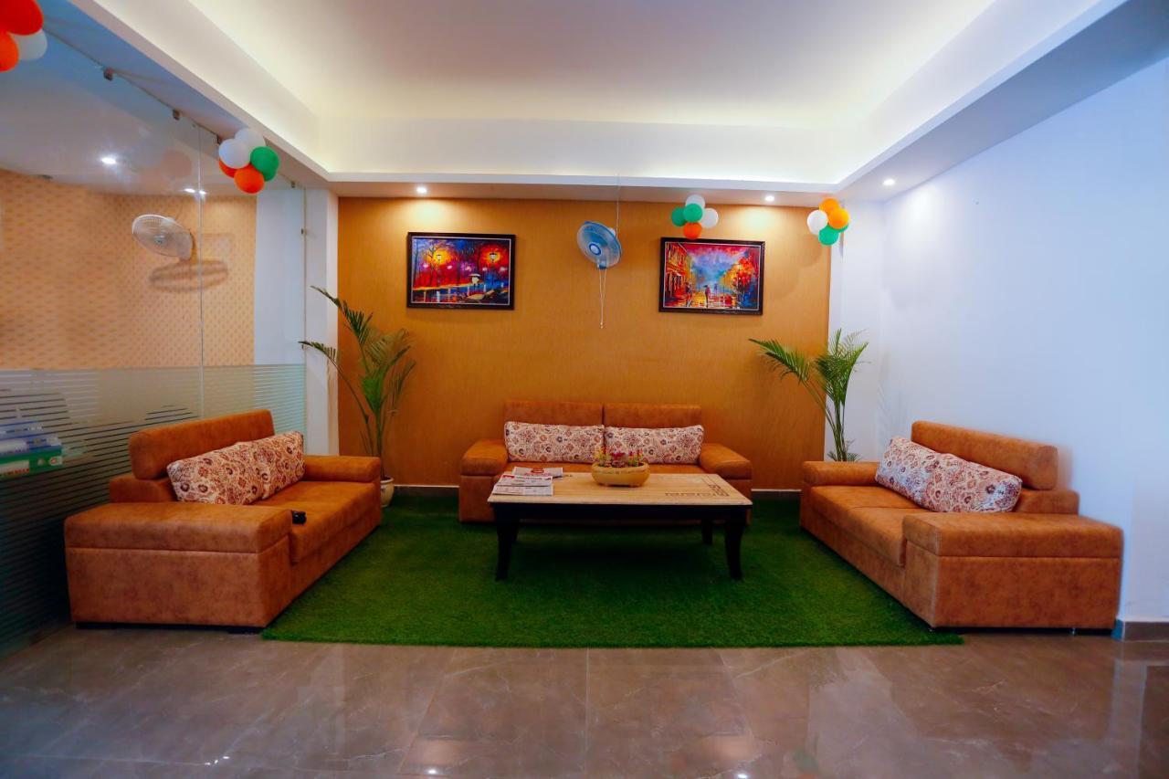 Airport Tashree Hotel New Delhi