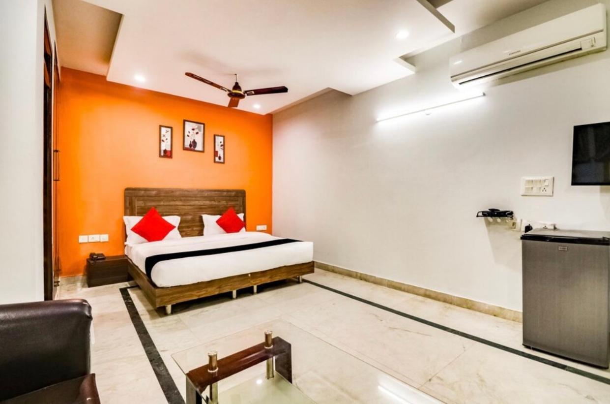 Hotel Jasola 82 Inn Guest house 3*
