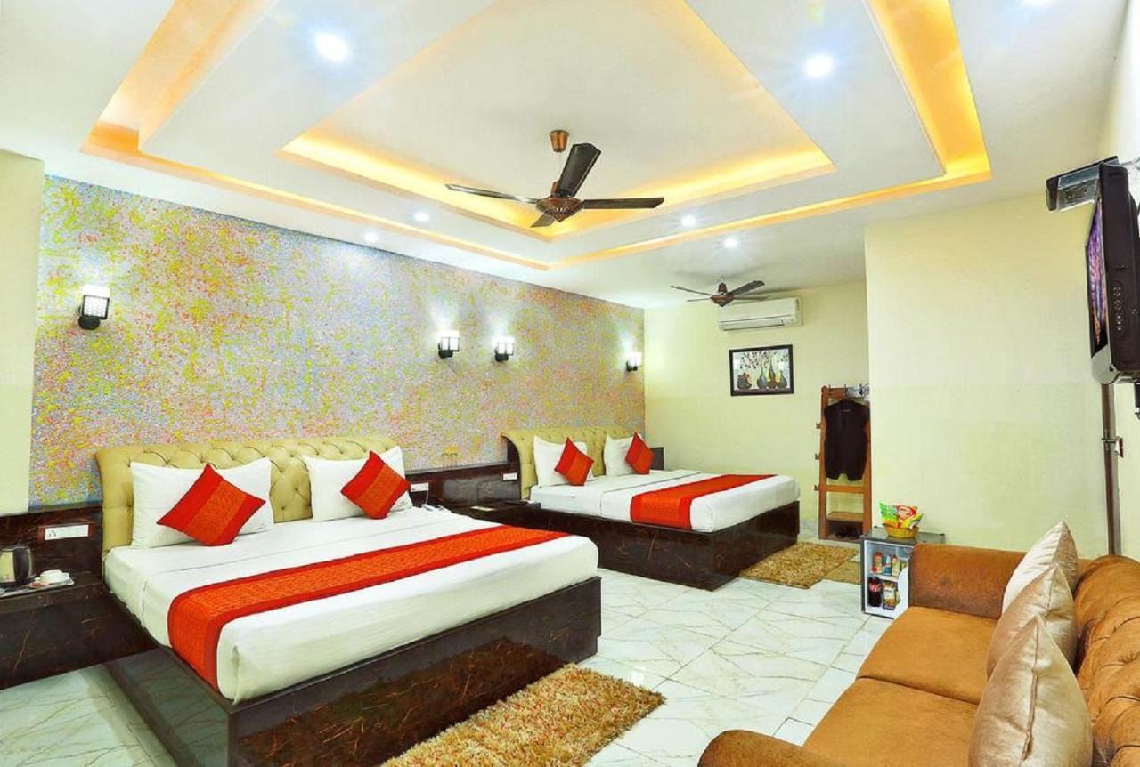 Hotel Sky