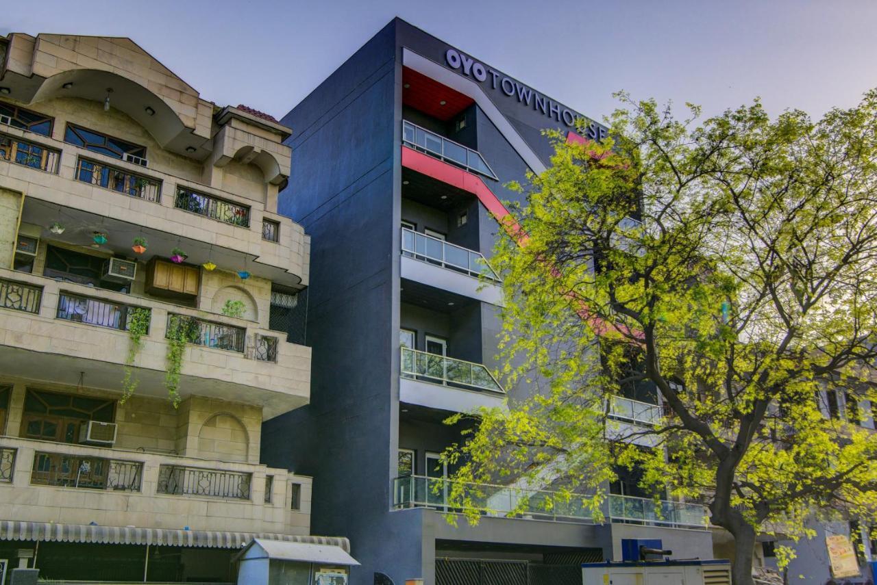 Saffron Gold Hotel
