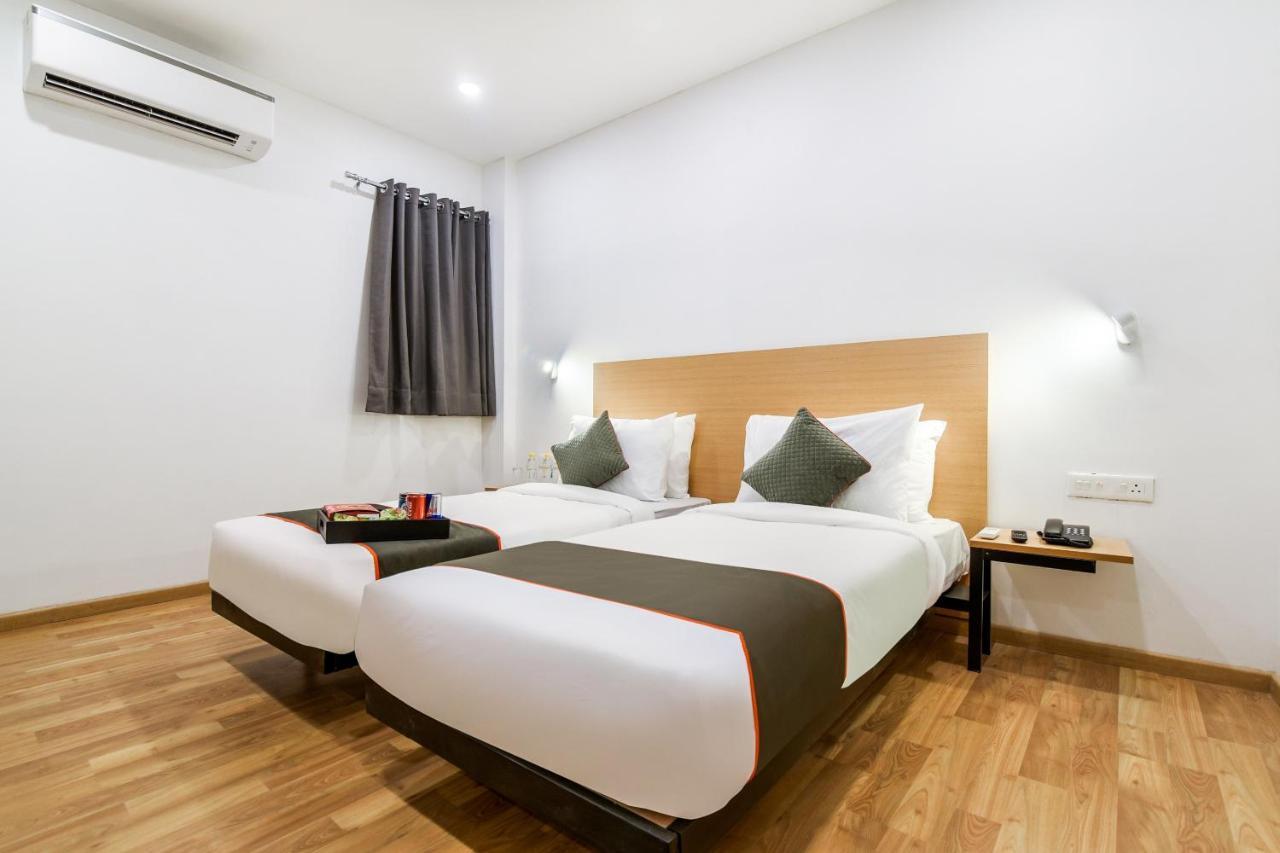Hotel Saffron Gold