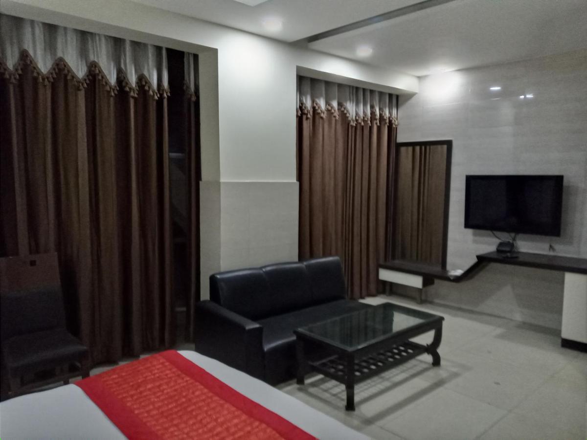Hotel Vivah Residency 3*