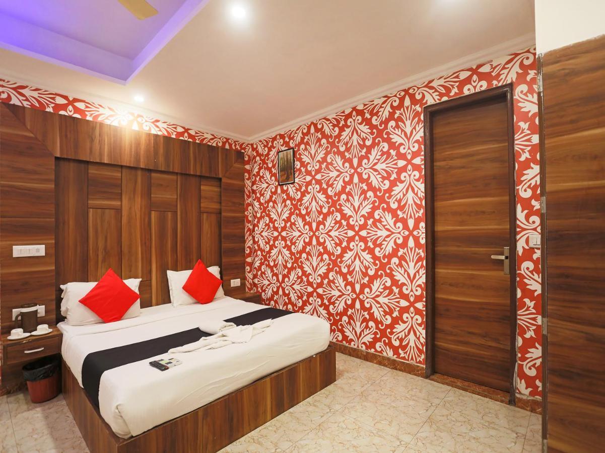 Luxury Hotel