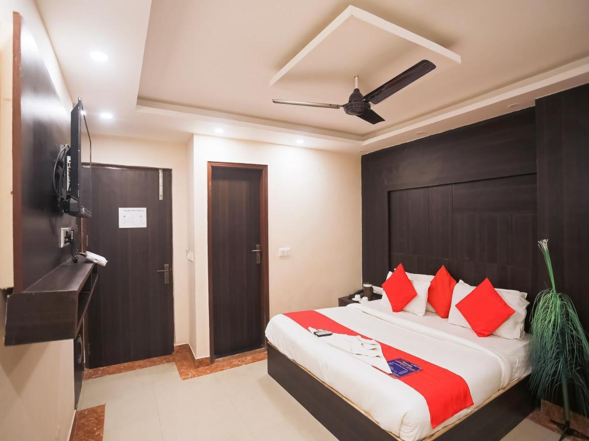 Luxury Hotel