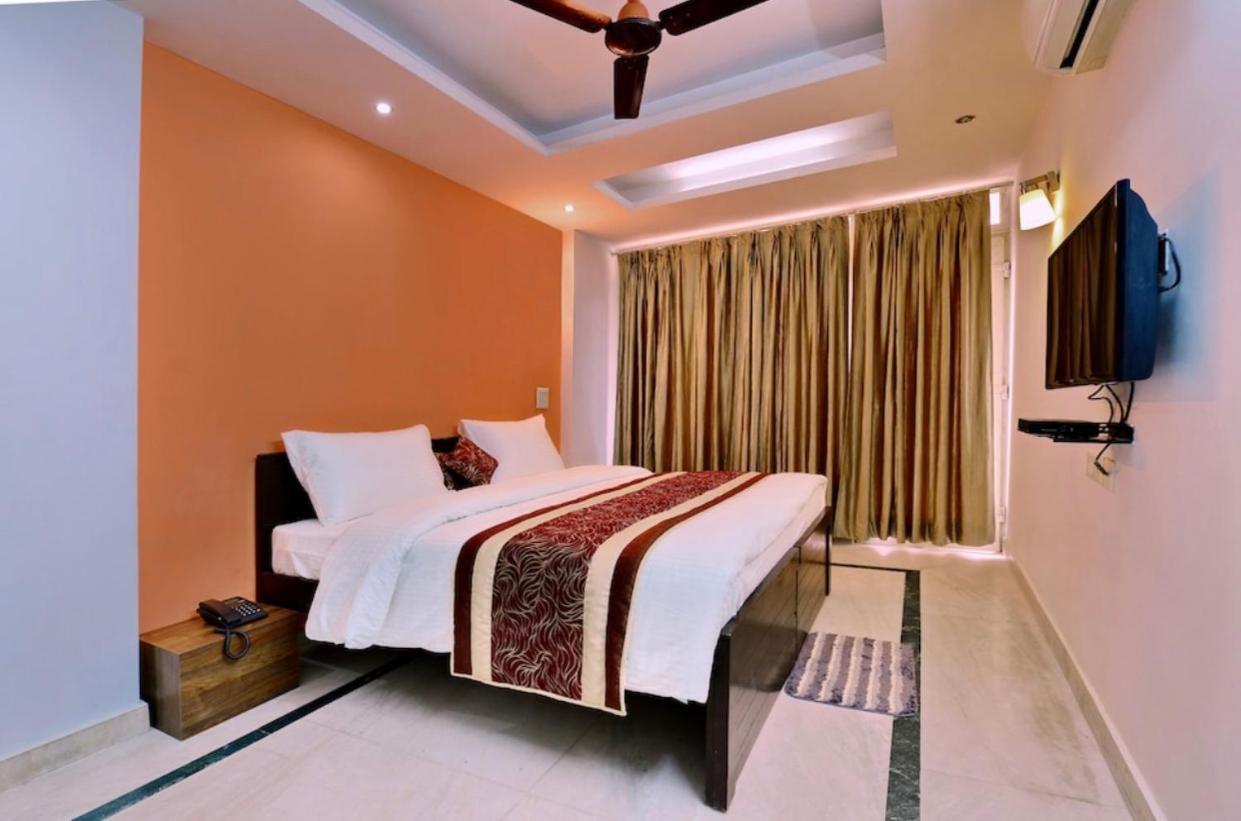 Hotel Jasola 82 Inn Guest house 3*