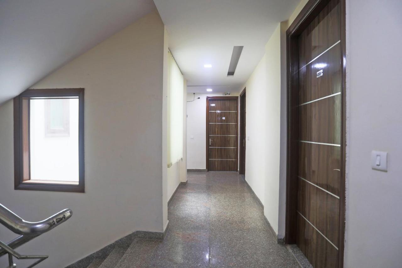 Rampal Palace Hotel