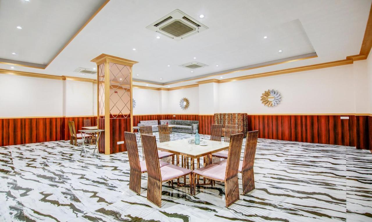 Hotel Heavens Gold Nova Deli
