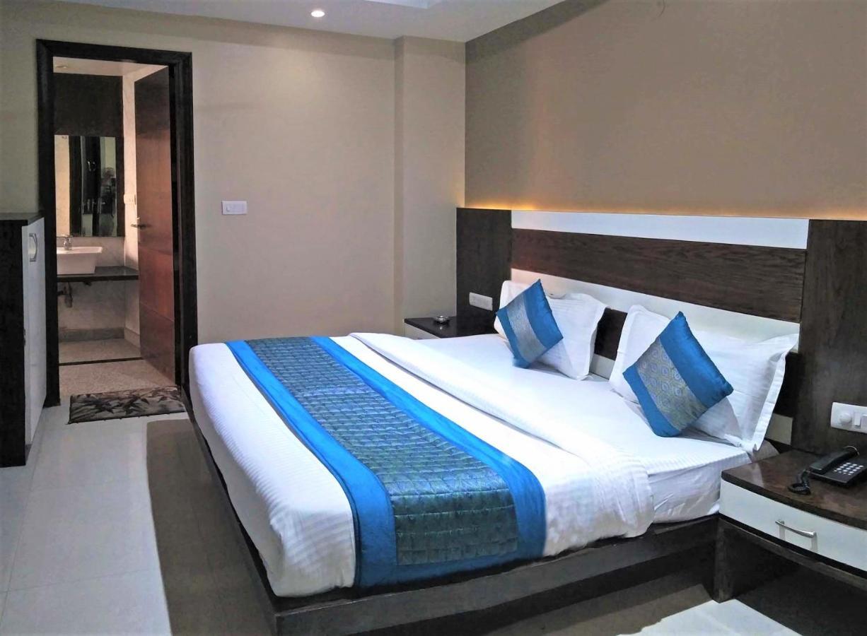 Raj Mahal Hotel New Delhi