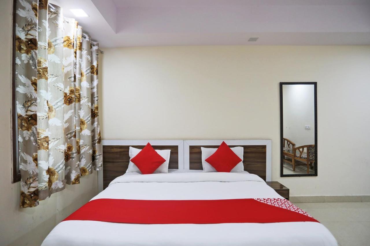 Rampal Palace Hotel