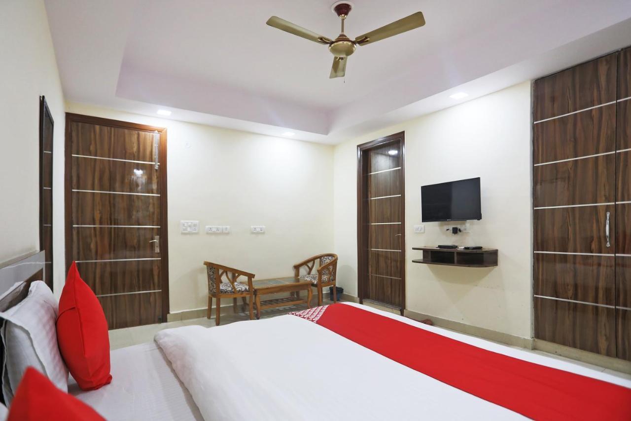 Hotel Rampal Palace New Delhi
