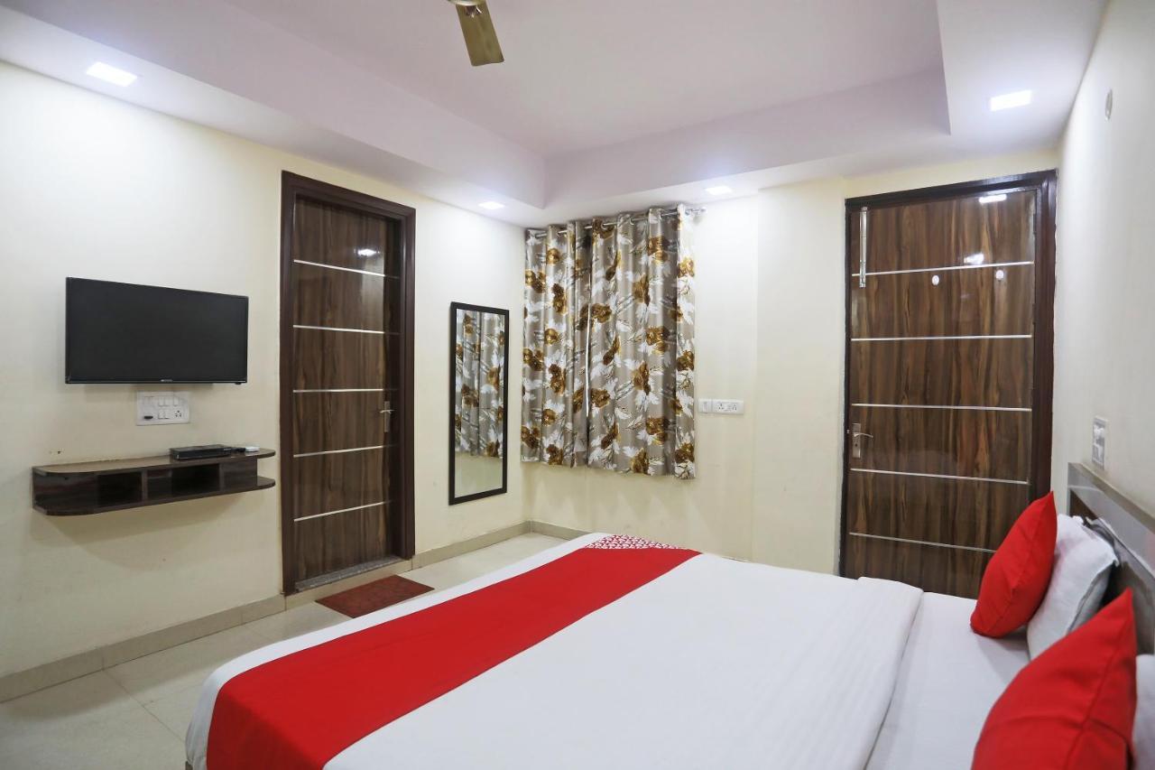 Rampal Palace Hotel