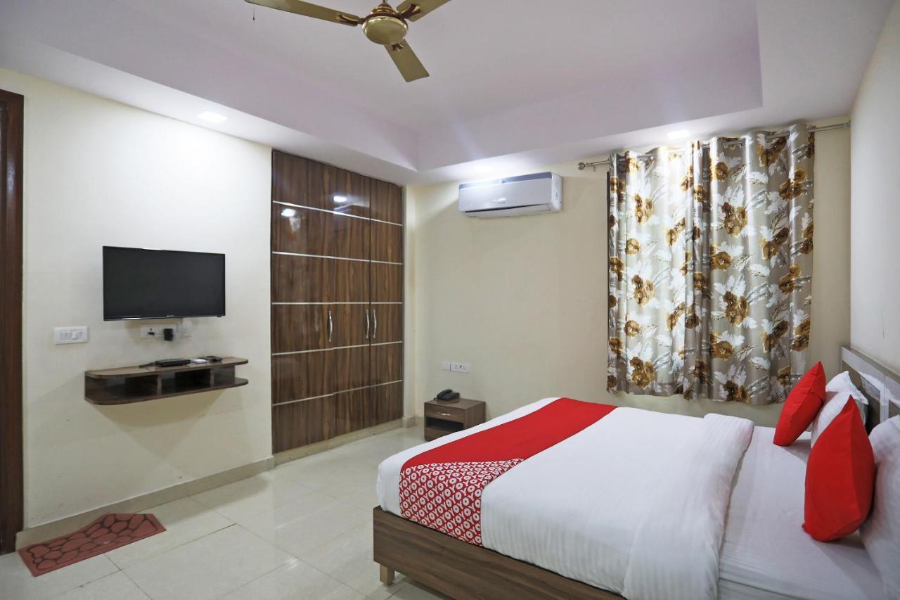 Rampal Palace Hotel