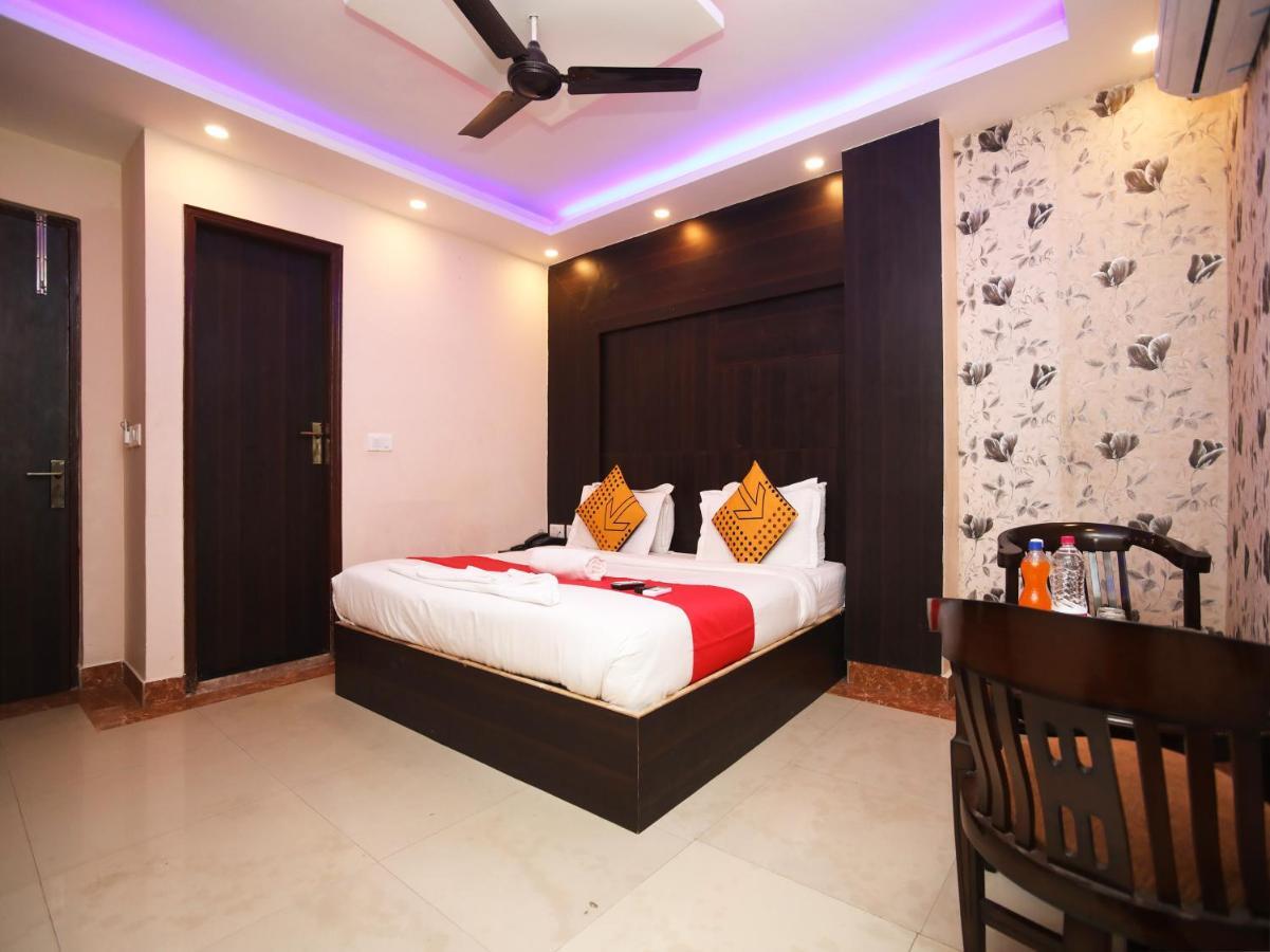 Luxury Hotel 3*
