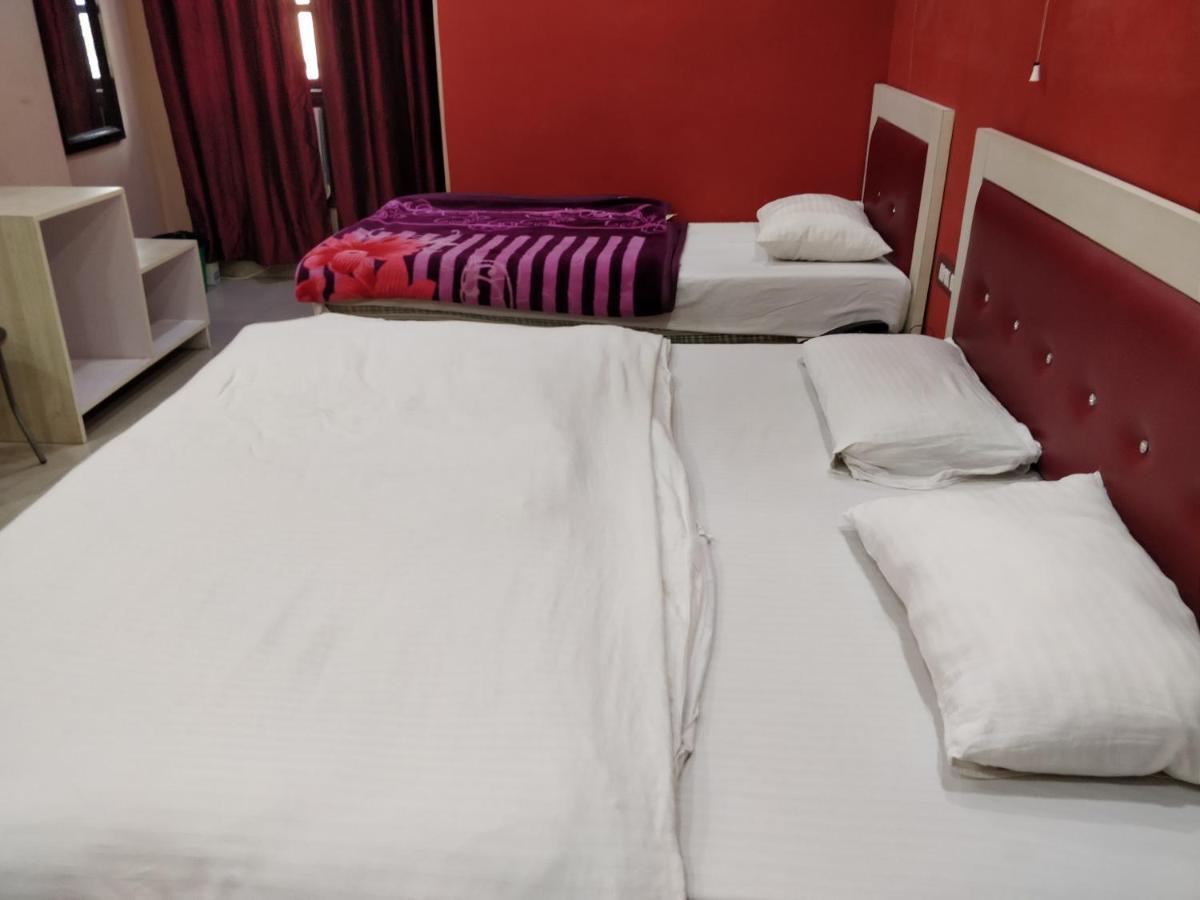 Hotel Hi Life- By Rsl Hospitality